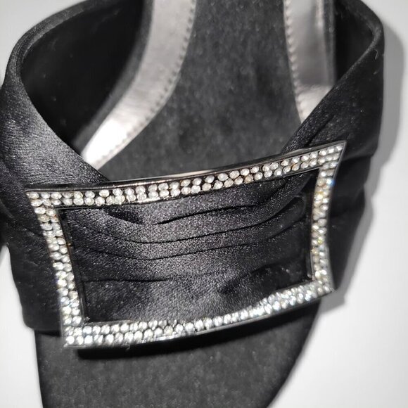 Enzo Angiolini Eamoria Black Fabric Heeled Slide w/Rhinestones Womens Shoes SZ 6 - Picture 4 of 10